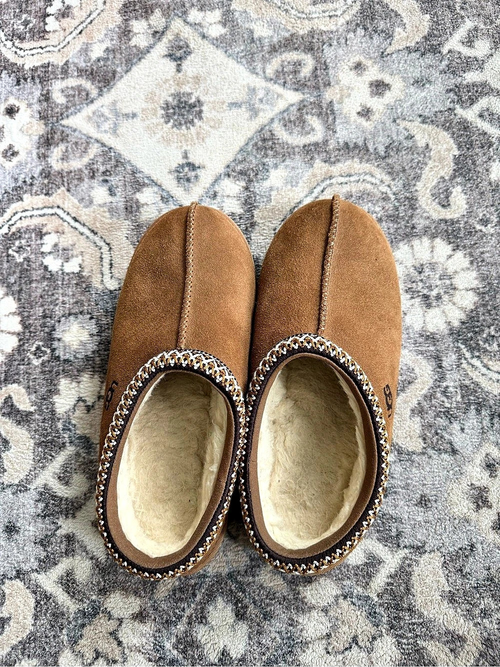 UGG Tasman II Embroidered Slippers Brown Size 4 Like New